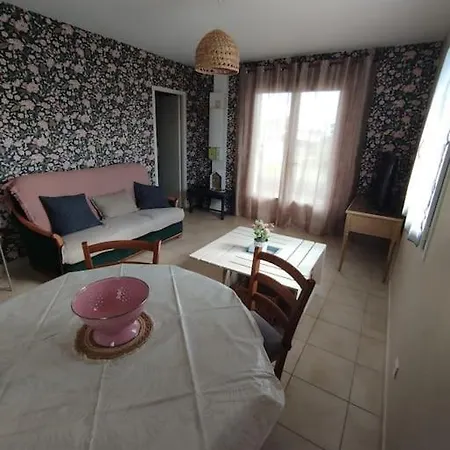 Maison 'la Cle Des Champs' Holiday home Le Bouchet-Saint-Nicolas